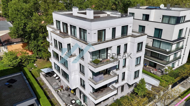 Feinste Lage Direkt Diplomatenpark