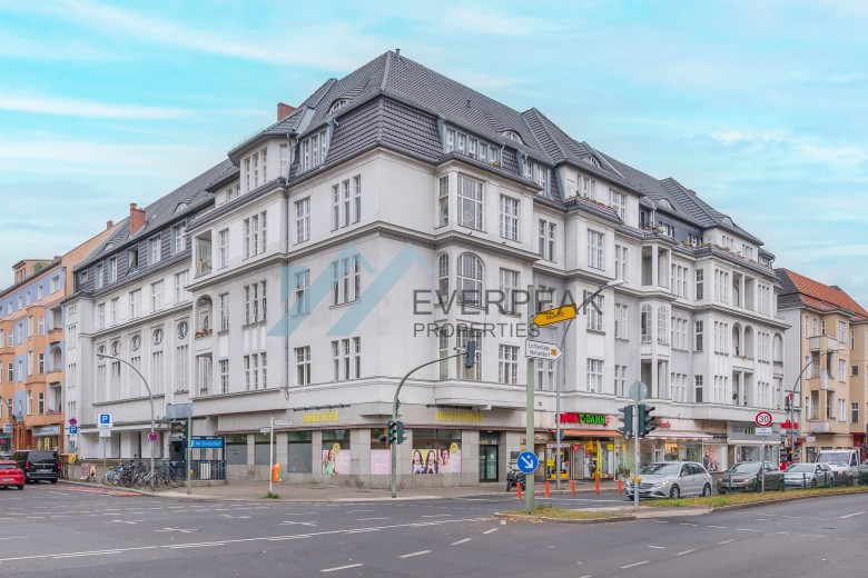 Wohn und Geschäftshaus mitten in der Stadt mit Entwicklungspotenzial