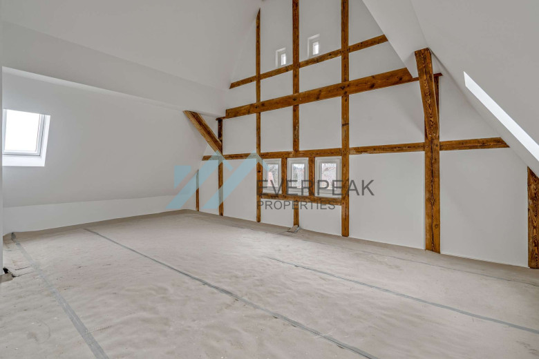 Fertiggestellte Wohnungen in Dahlem – Erstbezug, Altbau mit Aufzug