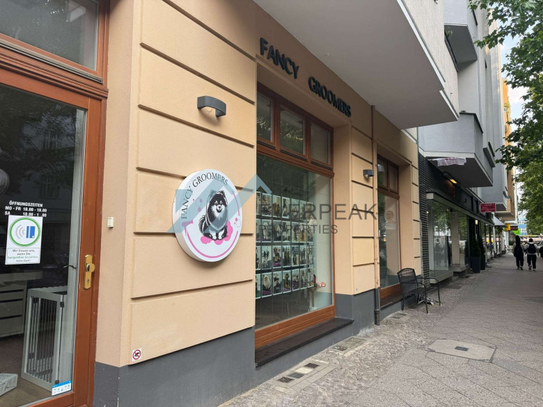 Zwei top laufende Hundesalons (Grooming-Salons) in besten Lagen Berlins stehen zum Verkauf